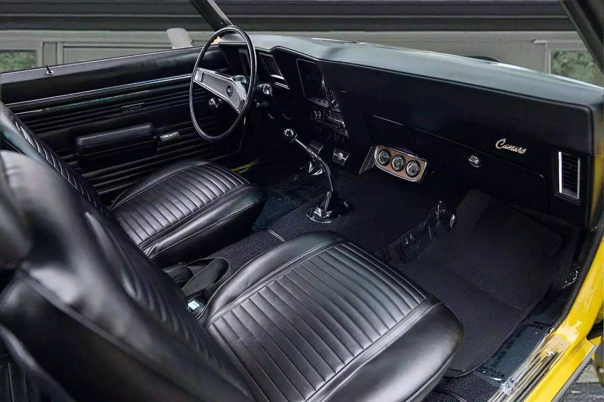 Chevrolet-Camaro-1969-yellow-12