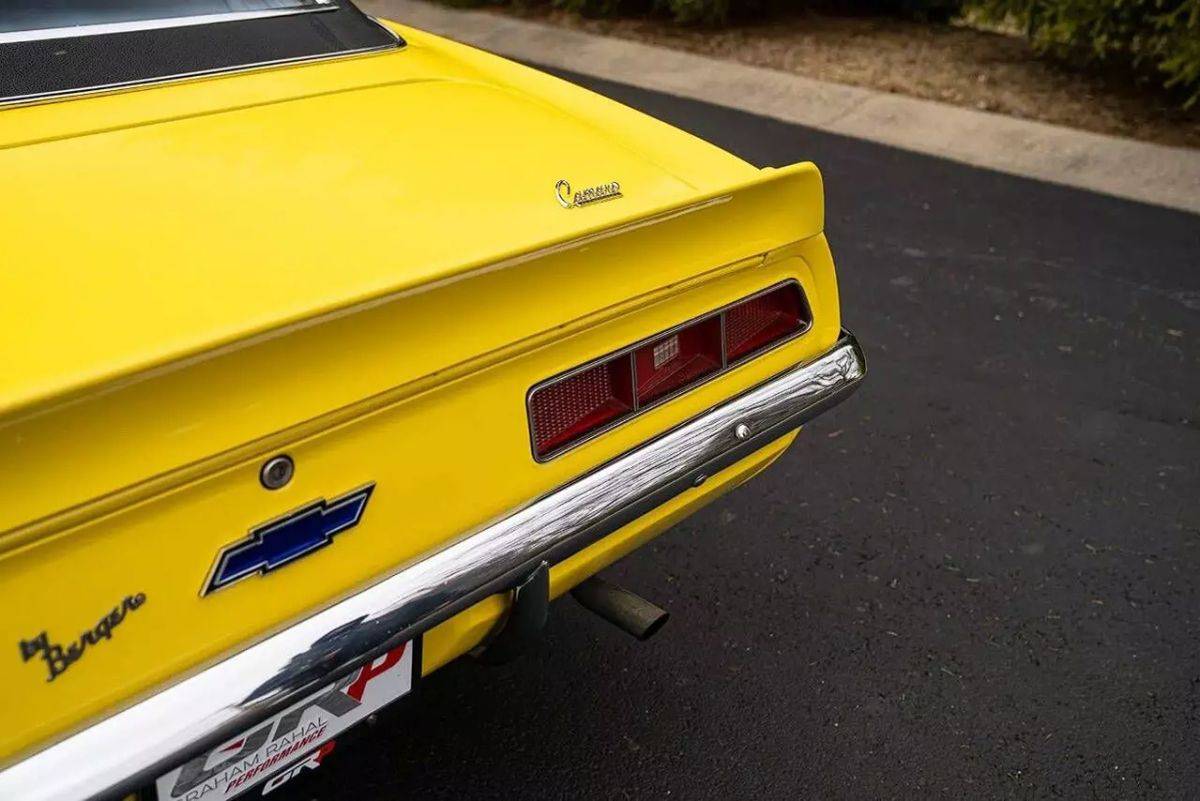 Chevrolet-Camaro-1969-yellow-22