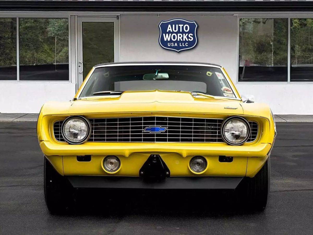 Chevrolet-Camaro-1969-yellow-5