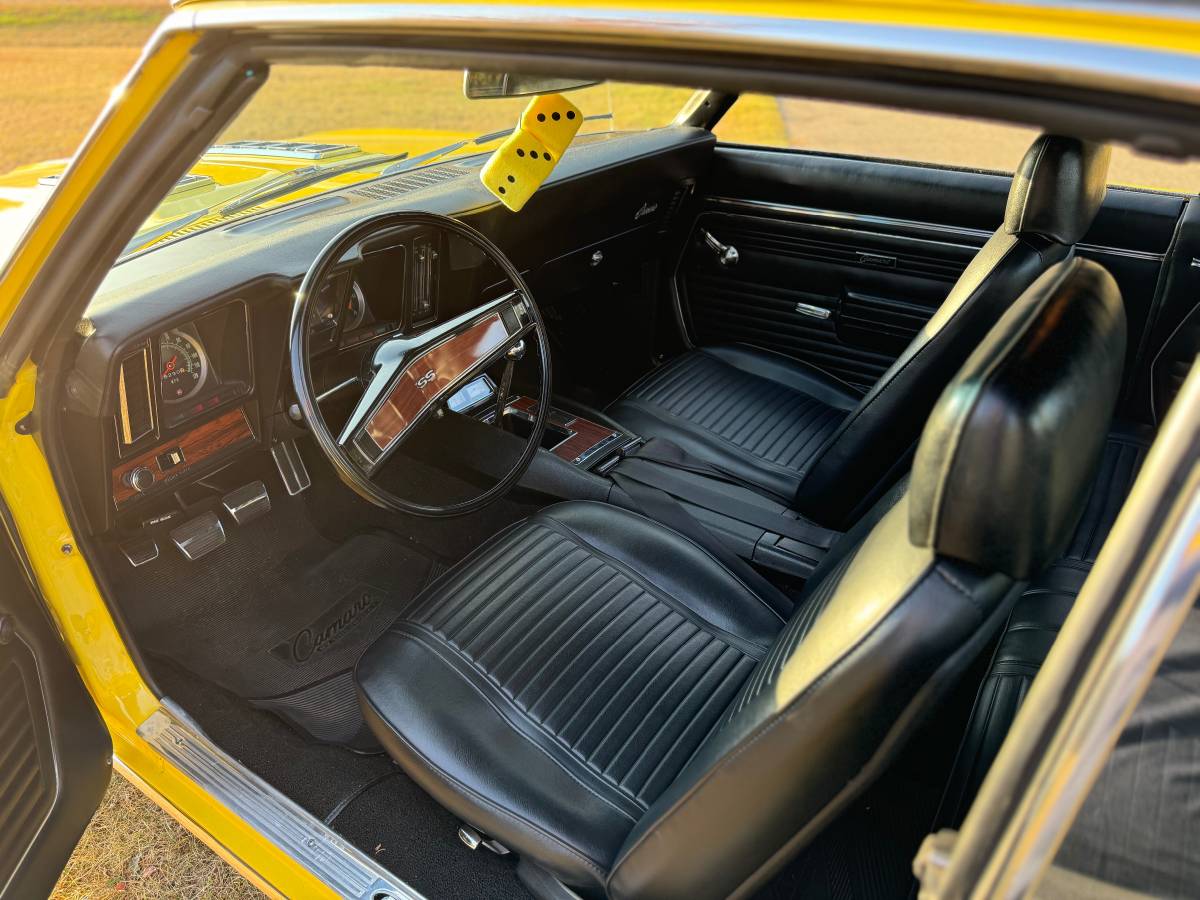 Chevrolet-Camaro-1969-yellow-7