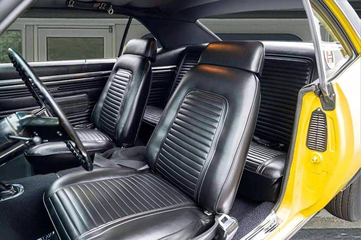Chevrolet-Camaro-1969-yellow-7