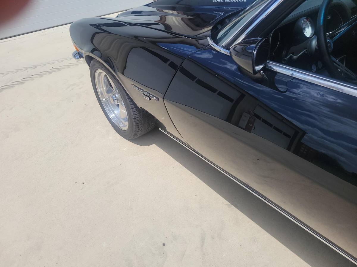 Chevrolet-Camaro-1971-black-5