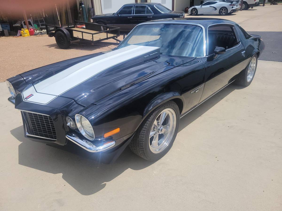 Chevrolet Camaro  1971 black