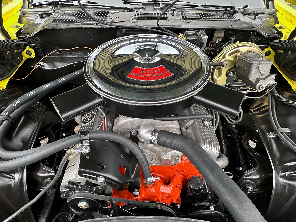 Chevrolet-Camaro-1972-Coupe-19