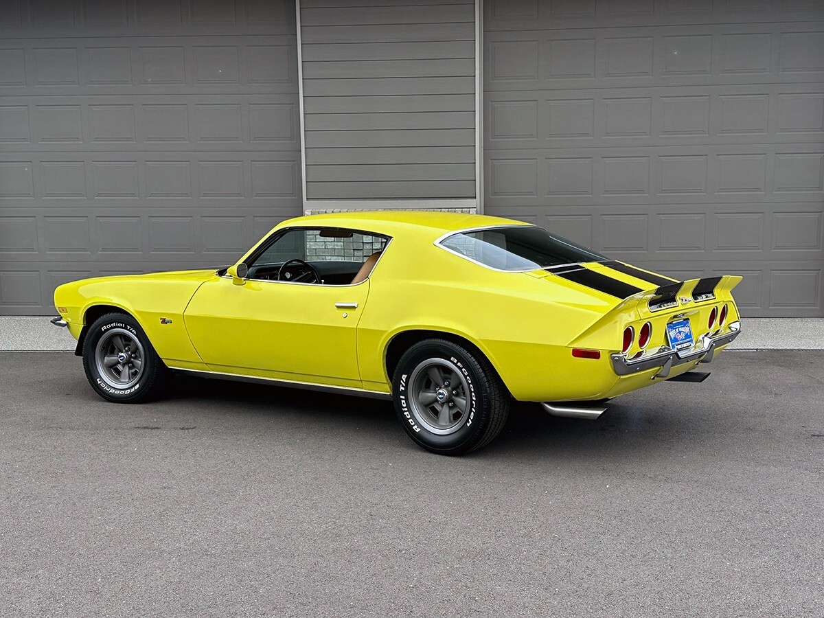 Chevrolet-Camaro-1972-Coupe-3