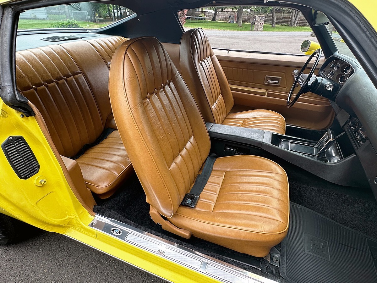 Chevrolet-Camaro-1972-Coupe-30
