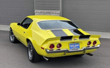Chevrolet-Camaro-1972-Coupe-4