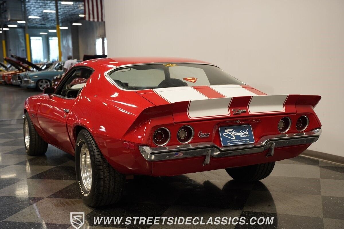 Chevrolet-Camaro-1972-Coupe-8