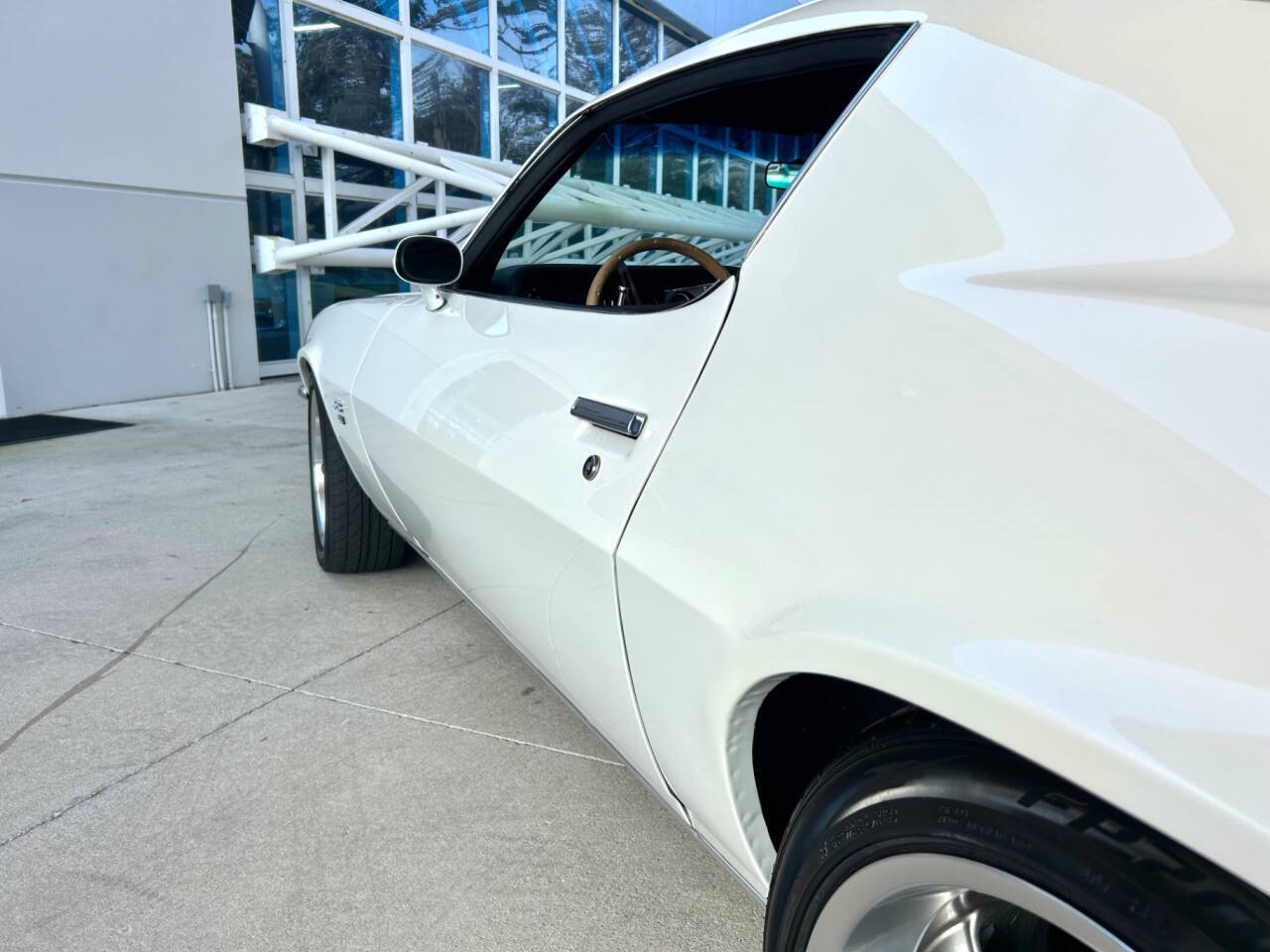Chevrolet-Camaro-1972-Hatchback-11