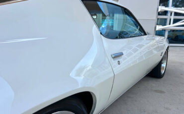 Chevrolet-Camaro-1972-Hatchback-14