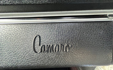 Chevrolet-Camaro-1972-Hatchback-30