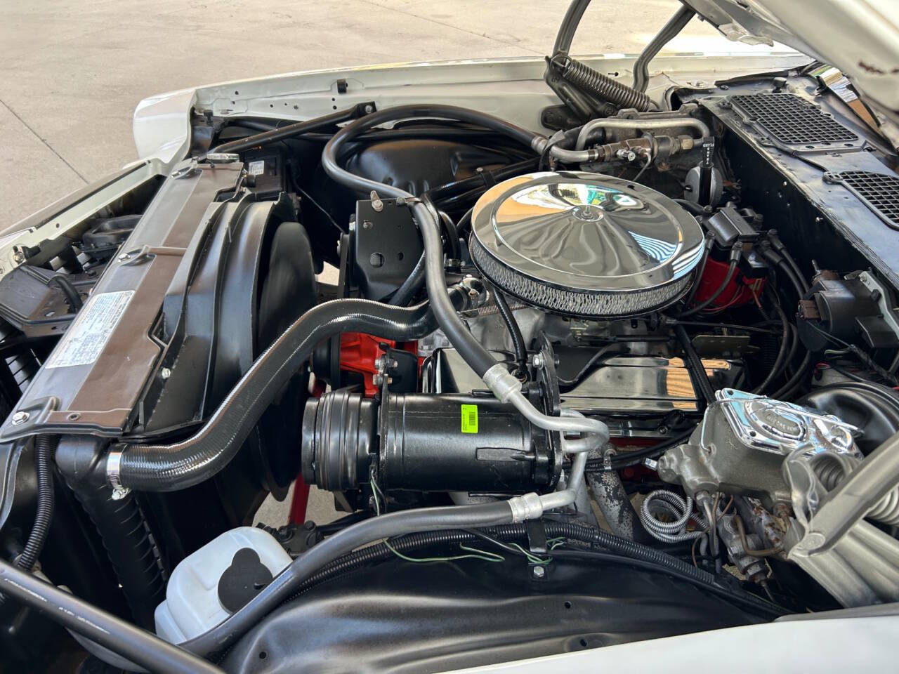 Chevrolet-Camaro-1972-Hatchback-37