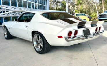 Chevrolet-Camaro-1972-Hatchback-6