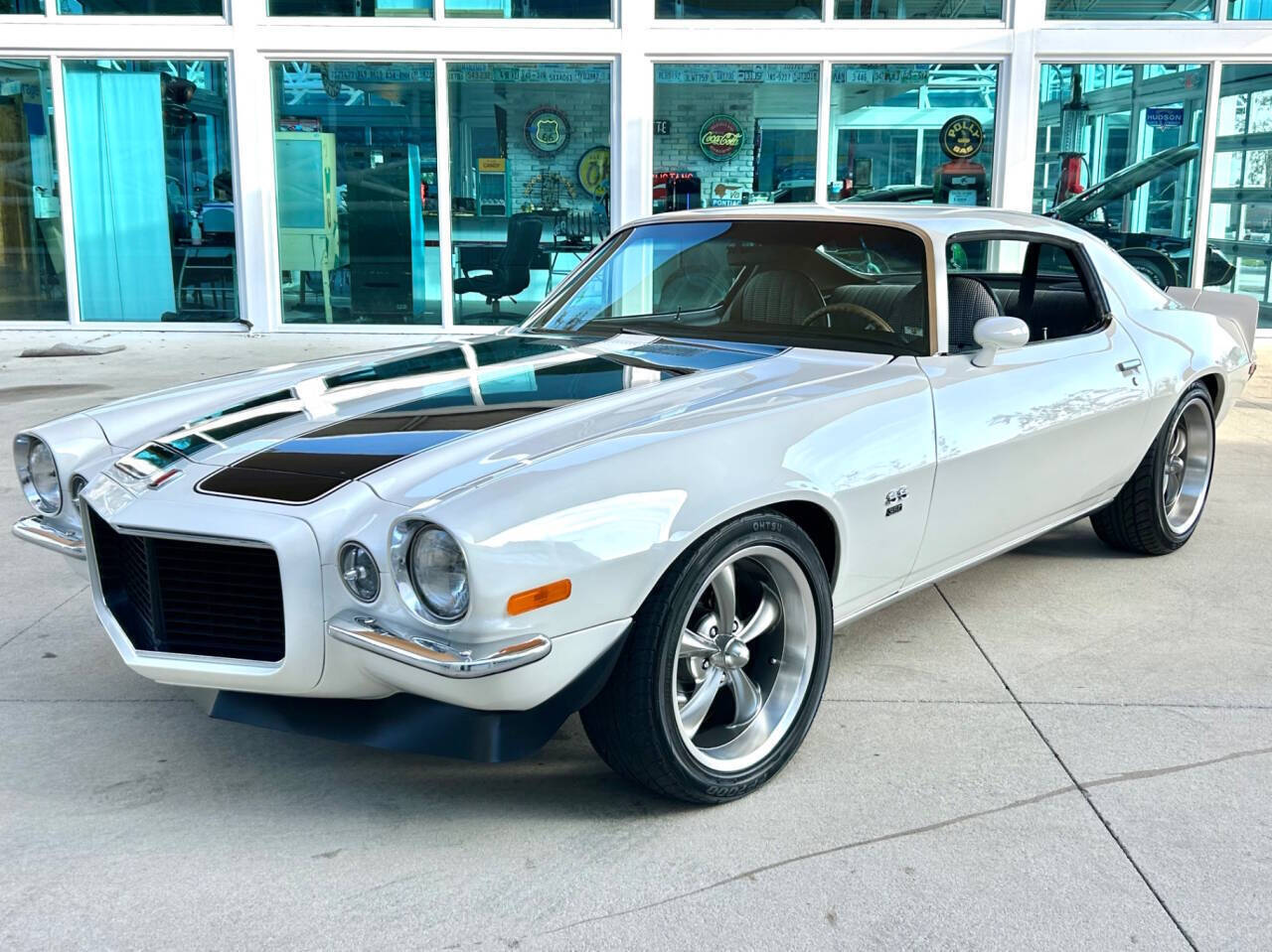 Chevrolet-Camaro-1972-Hatchback