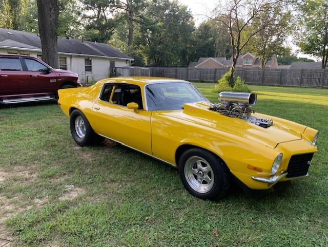 Chevrolet-Camaro-1972-yellow-1