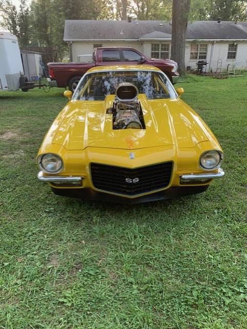 Chevrolet-Camaro-1972-yellow-2