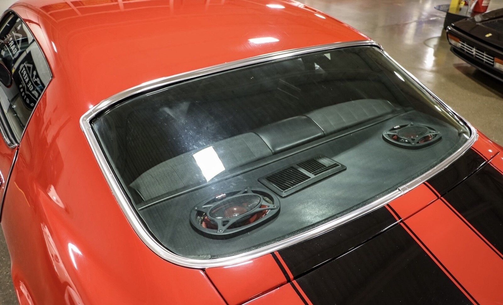Chevrolet-Camaro-1973-Coupe-13