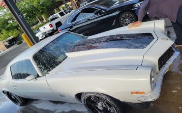 Chevrolet-Camaro-1973-Coupe-18