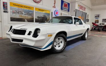 Chevrolet-Camaro-1979-2-Door-1