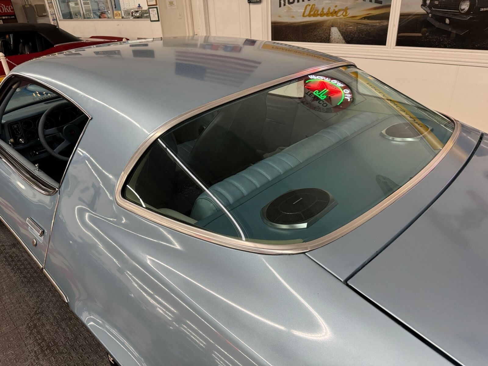 Chevrolet-Camaro-1979-2-Door-11
