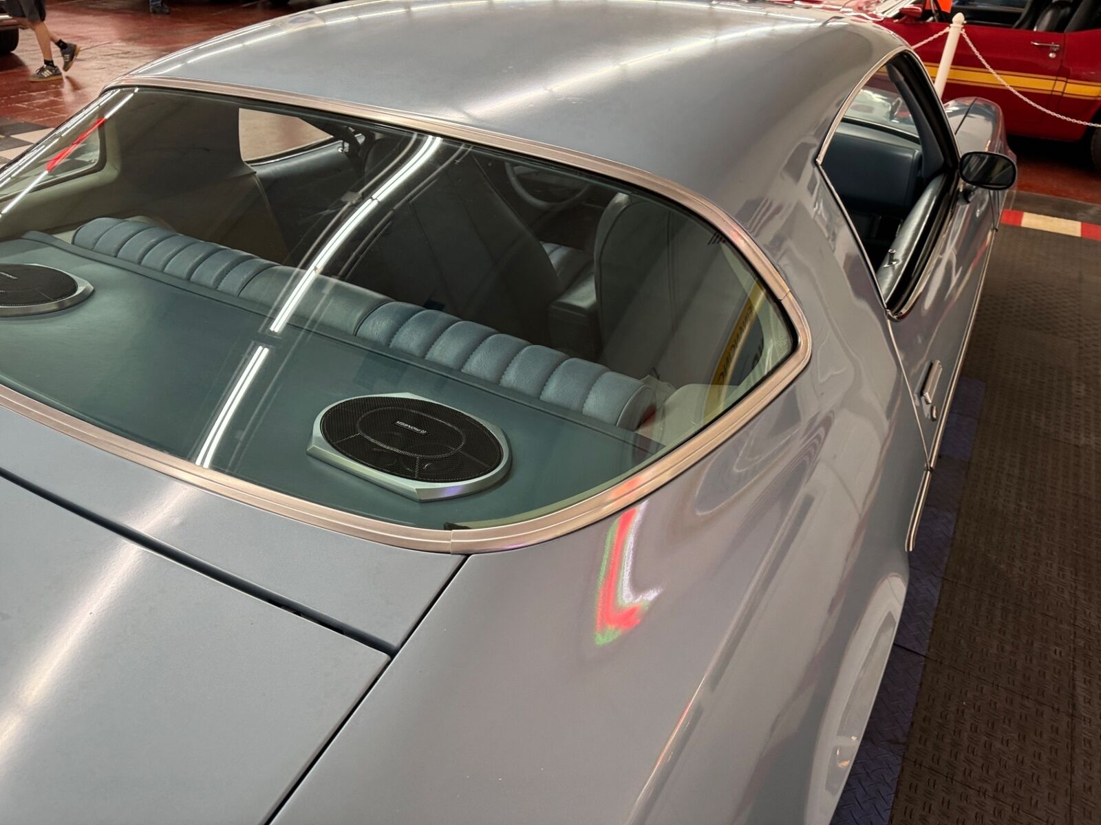 Chevrolet-Camaro-1979-2-Door-12