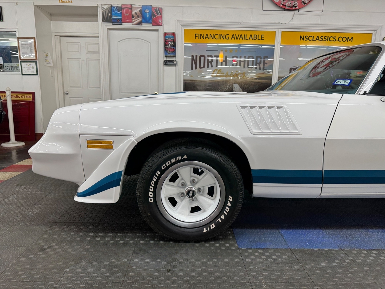 Chevrolet-Camaro-1979-2-Door-21