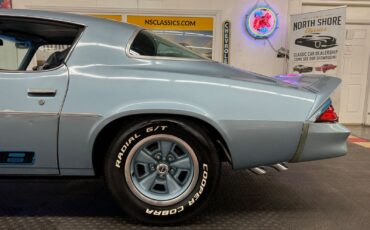 Chevrolet-Camaro-1979-2-Door-23