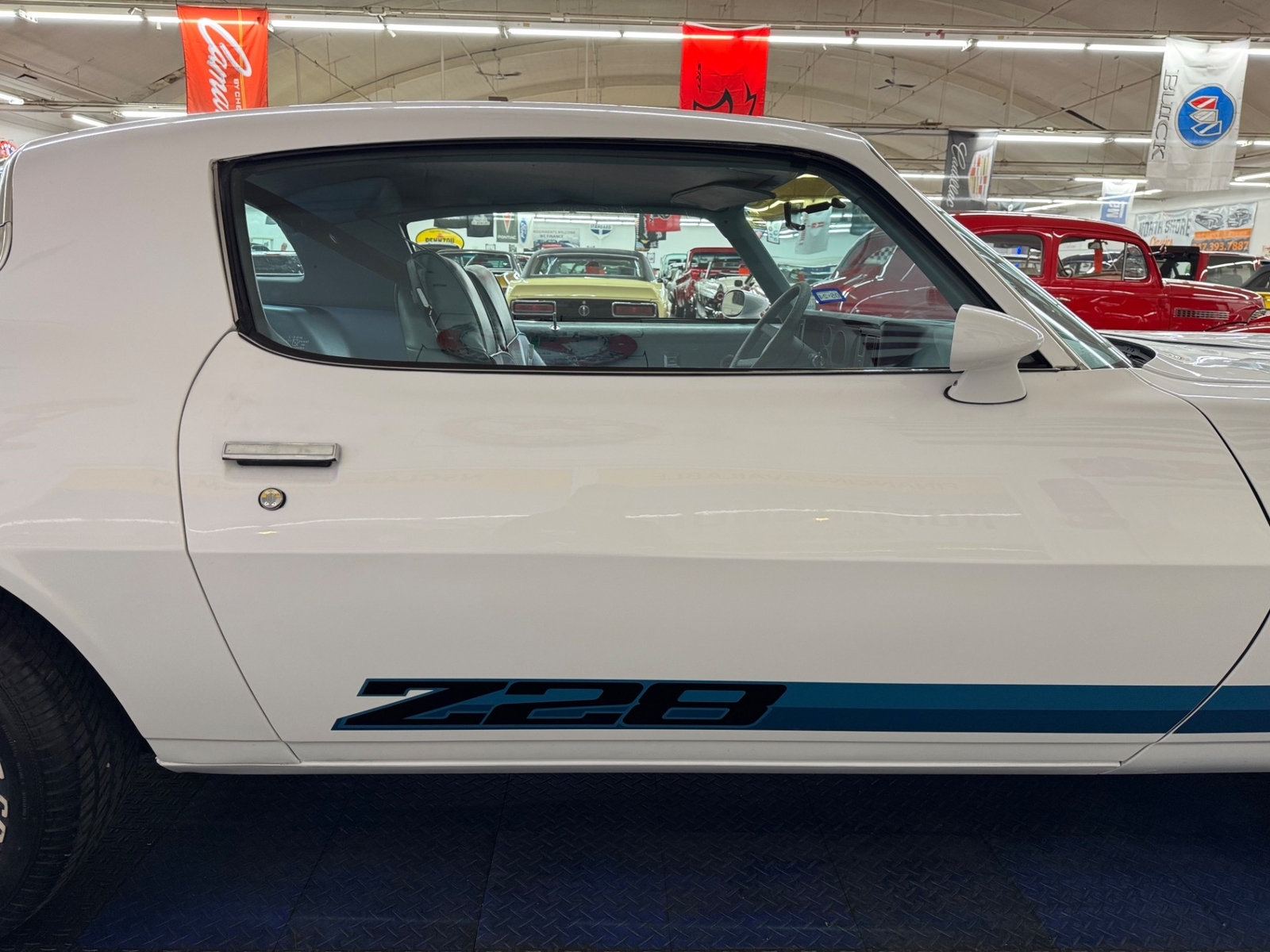 Chevrolet-Camaro-1979-2-Door-29
