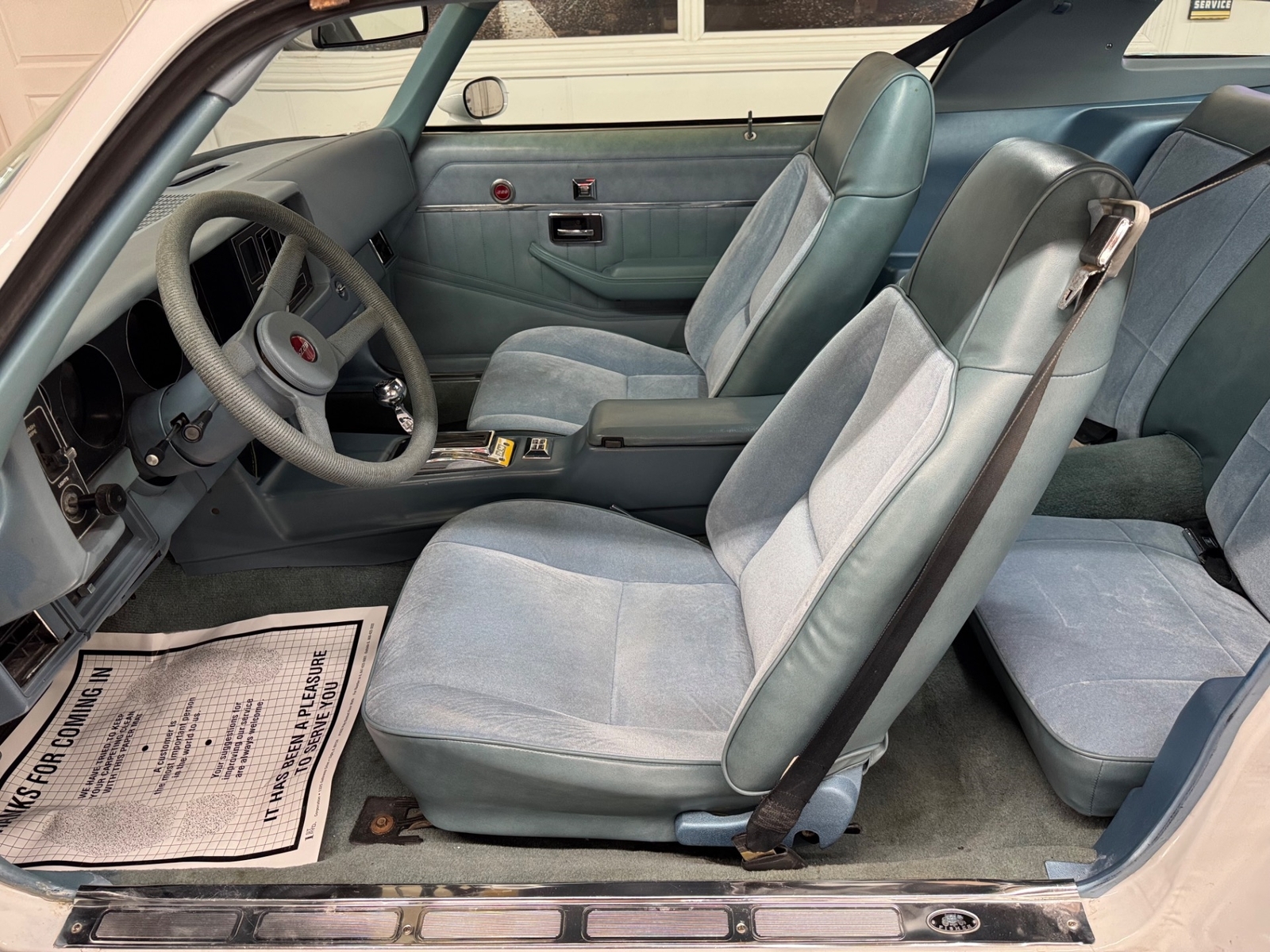 Chevrolet-Camaro-1979-2-Door-32