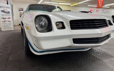 Chevrolet-Camaro-1979-2-Door-7
