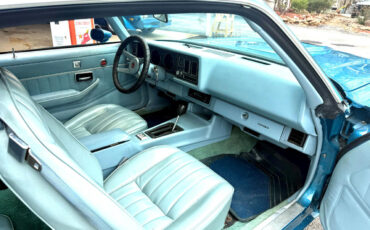 Chevrolet-Camaro-1979-American-Muscle-Car-15