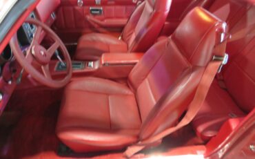 Chevrolet-Camaro-1979-Coupe-11