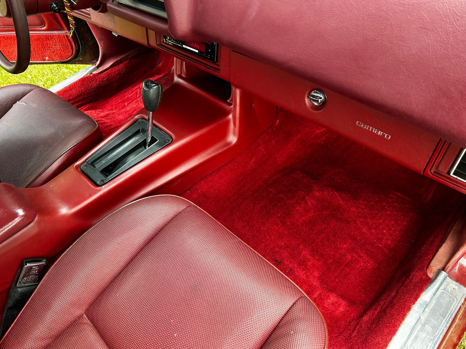 Chevrolet-Camaro-1979-Coupe-11