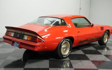Chevrolet-Camaro-1979-Coupe-11