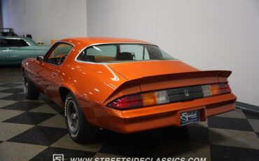 Chevrolet-Camaro-1979-Coupe-12