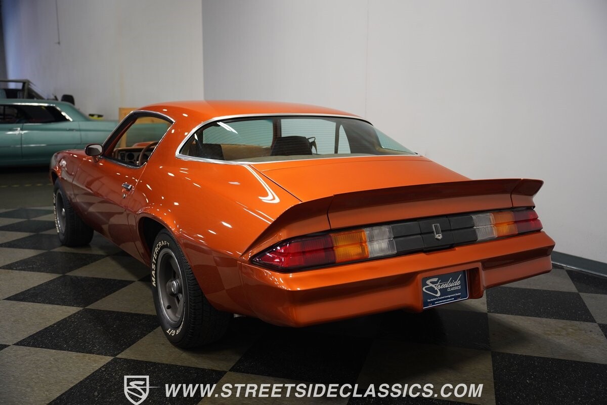 Chevrolet-Camaro-1979-Coupe-12