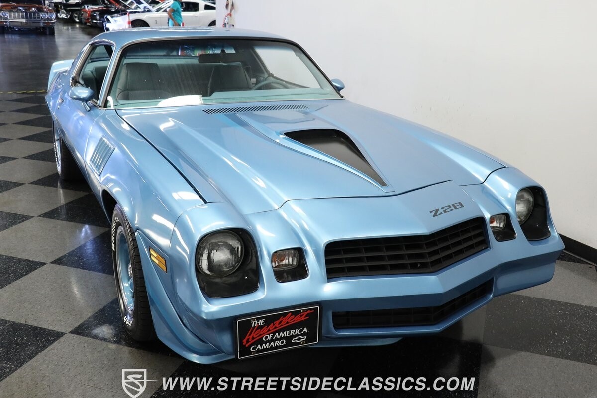 Chevrolet-Camaro-1979-Coupe-14