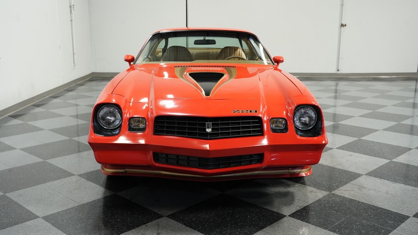 Chevrolet-Camaro-1979-Coupe-15