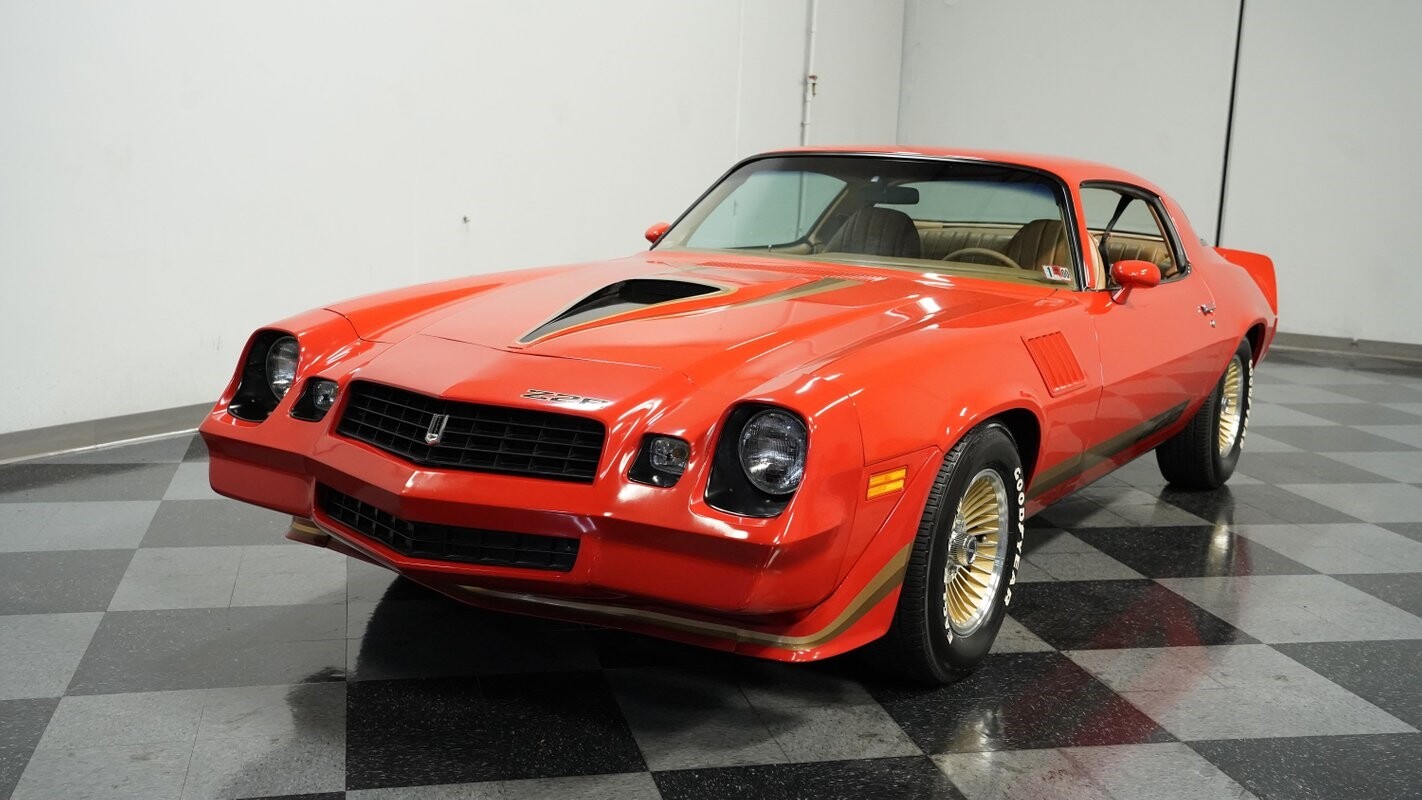 Chevrolet-Camaro-1979-Coupe-16