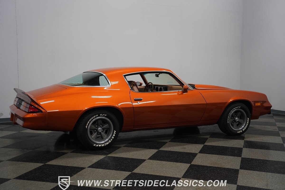 Chevrolet-Camaro-1979-Coupe-16