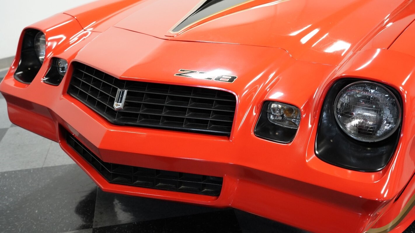 Chevrolet-Camaro-1979-Coupe-17