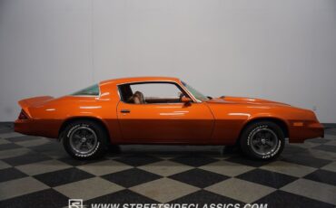 Chevrolet-Camaro-1979-Coupe-17