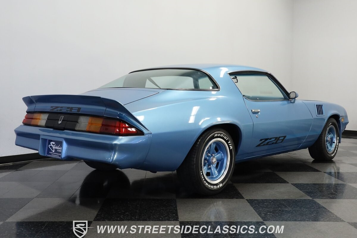Chevrolet-Camaro-1979-Coupe-25