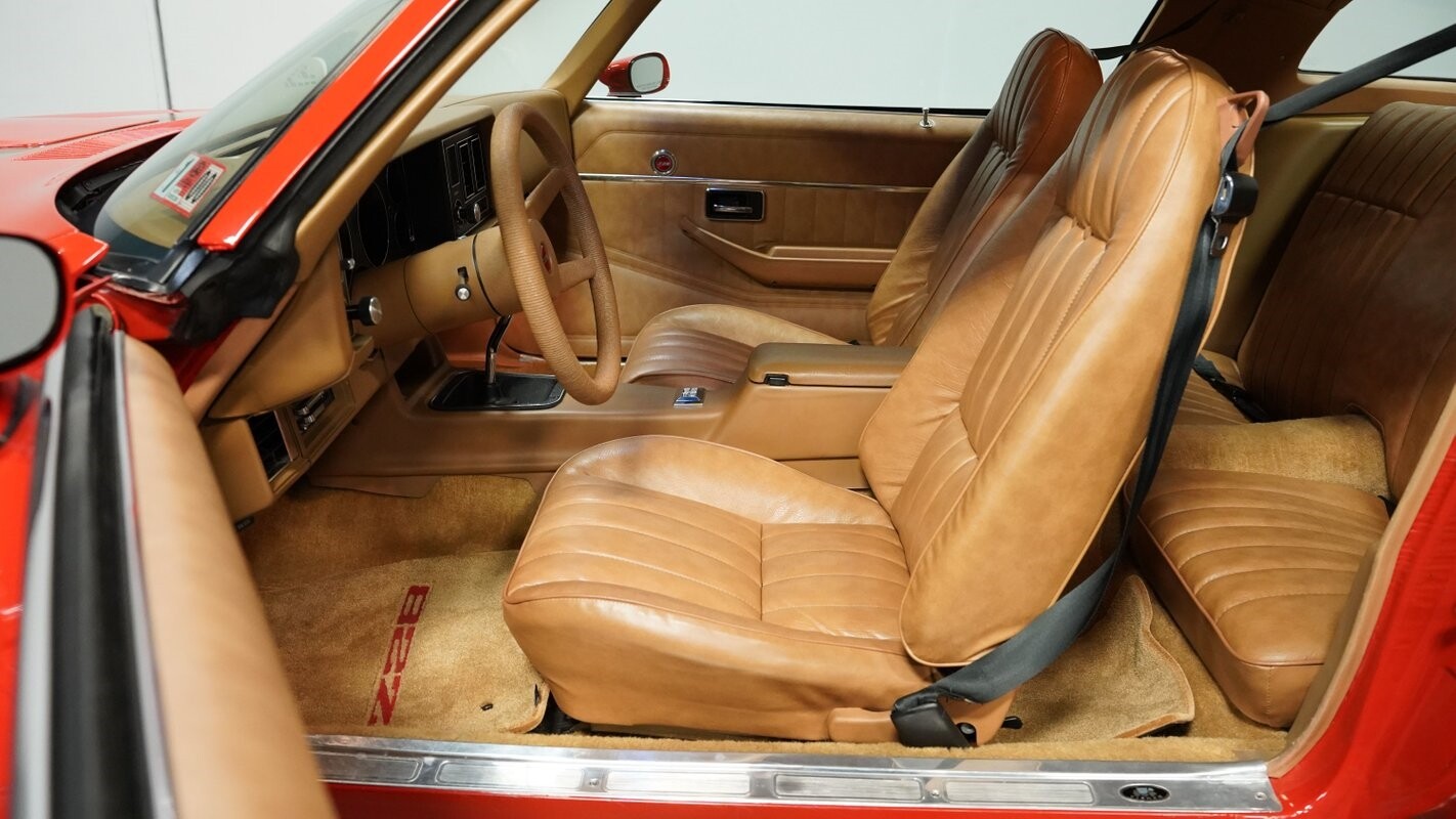 Chevrolet-Camaro-1979-Coupe-29