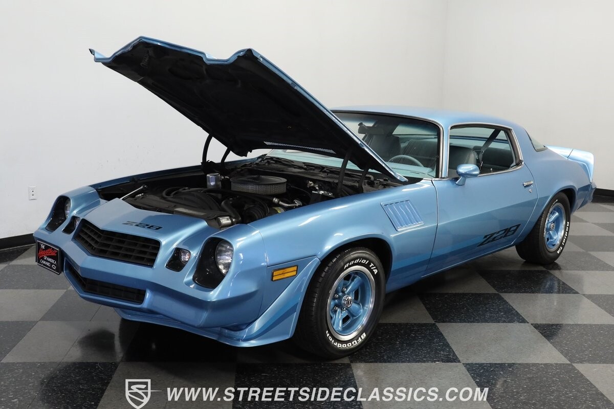 Chevrolet-Camaro-1979-Coupe-29