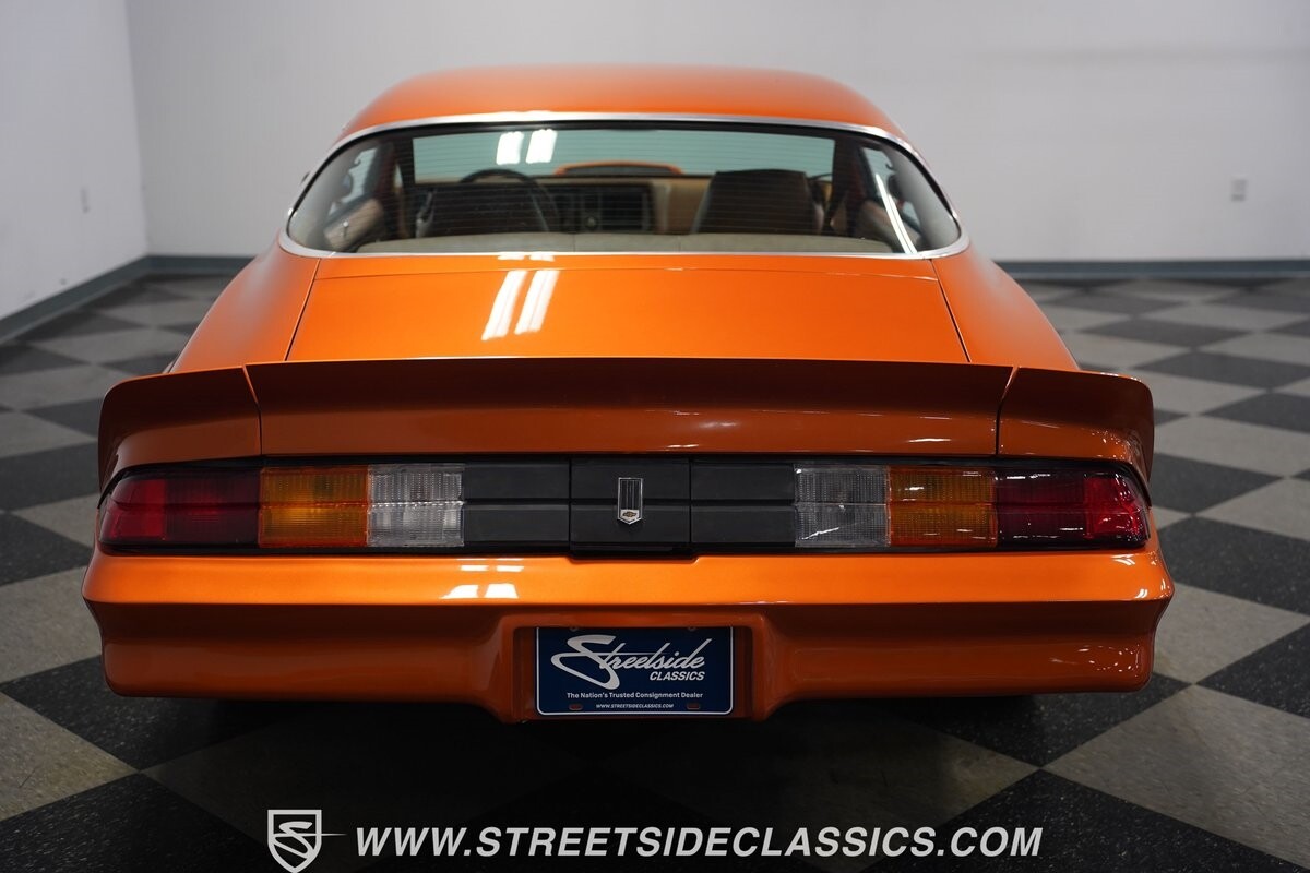 Chevrolet-Camaro-1979-Coupe-29