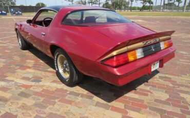 Chevrolet-Camaro-1979-Coupe-3