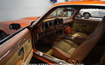 Chevrolet-Camaro-1979-Coupe-4