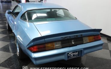 Chevrolet-Camaro-1979-Coupe-7