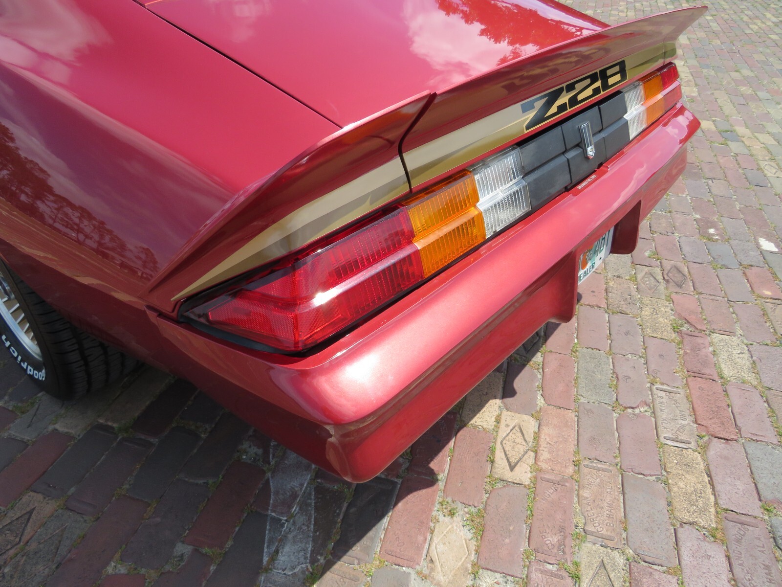Chevrolet-Camaro-1979-Coupe-7